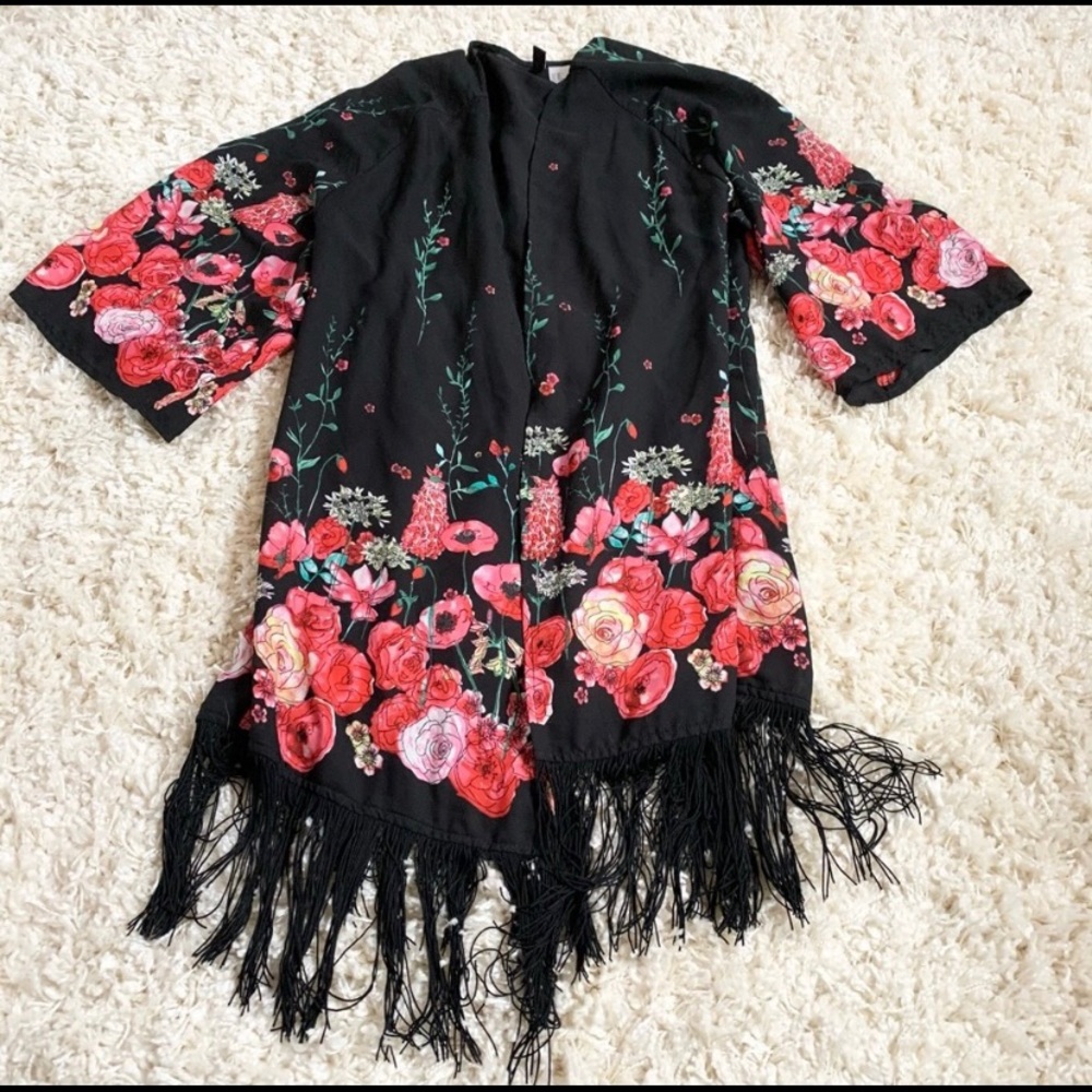 H&M Black floral kimono cardigan tunic, xs